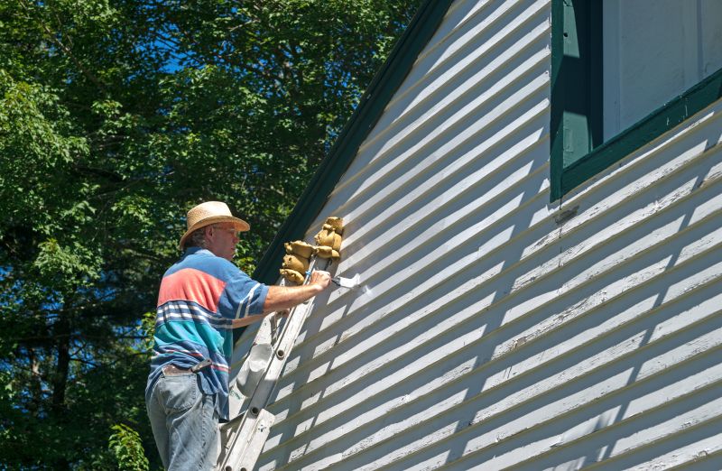Seasonal Considerations for Siding Projects
